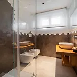 Dimora Manfredo Eco Luxury 4*