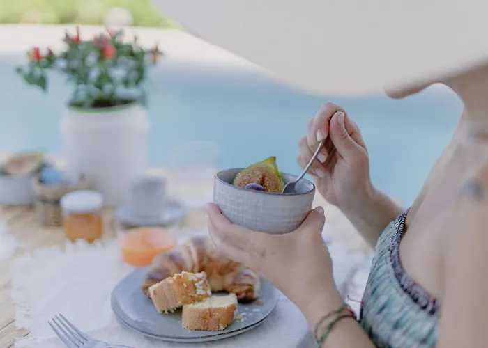 فندق مبيت وإفطار Dimora Manfredo Eco Luxury 4*